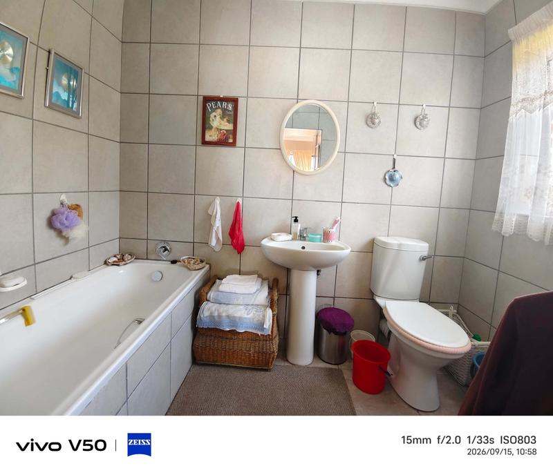2 Bedroom Property for Sale in Tergniet Western Cape